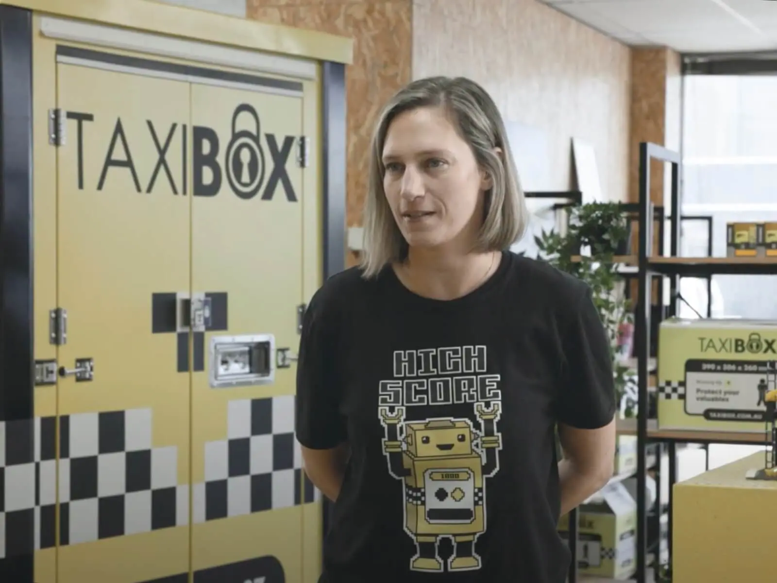 TAXIBOX HQ superstars