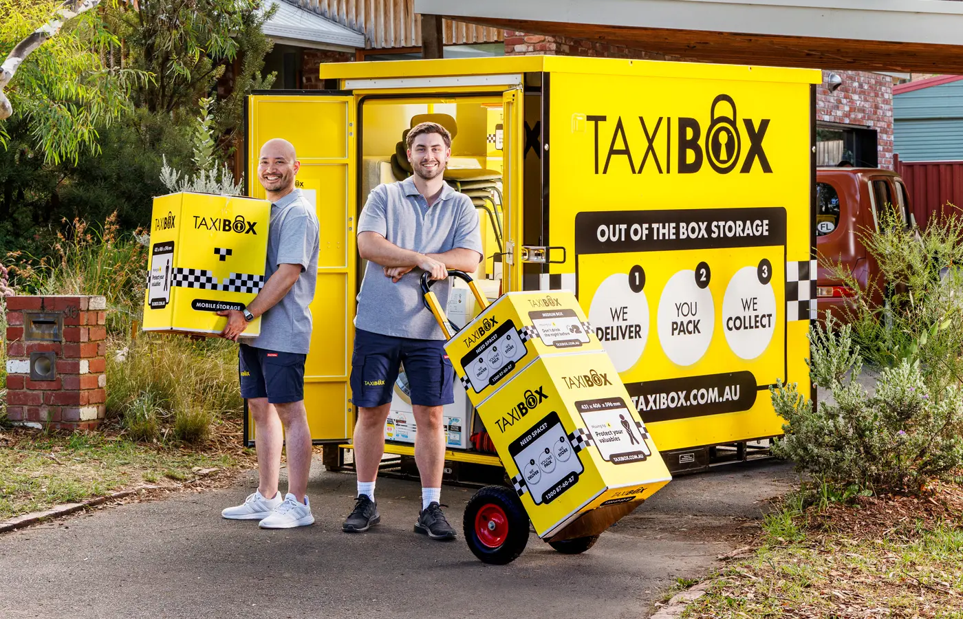 Easy packing with TAXIBOX